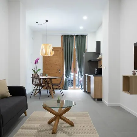 Beautiful Japandi Style Loft N3 Apartment